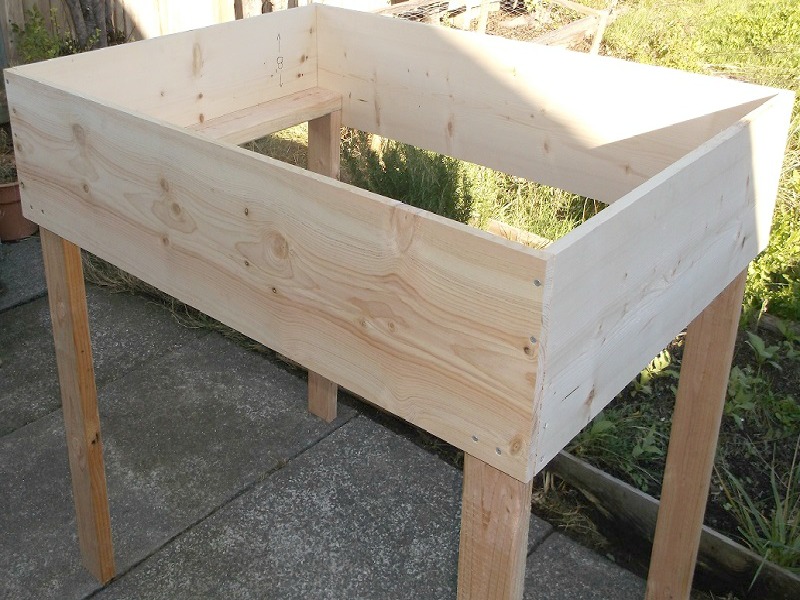 Build A Standing Raised Garden Bed, Diy Raised Garden Beds With Legs