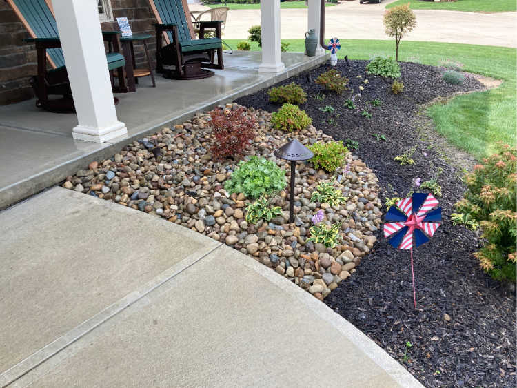 How to Keep Mulch from Washing Away? 